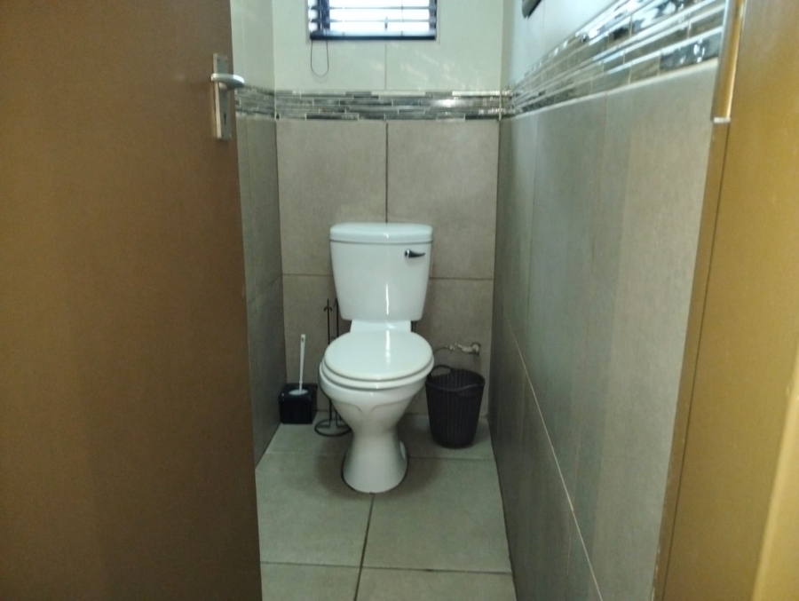 3 Bedroom Property for Sale in Protea Park North West